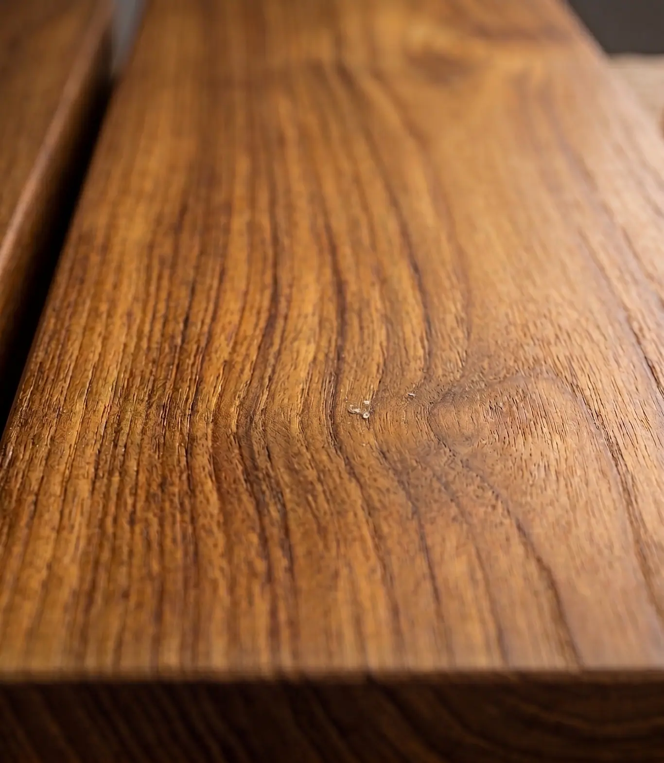 Close-up of the other comparison sample, shot from the same angle